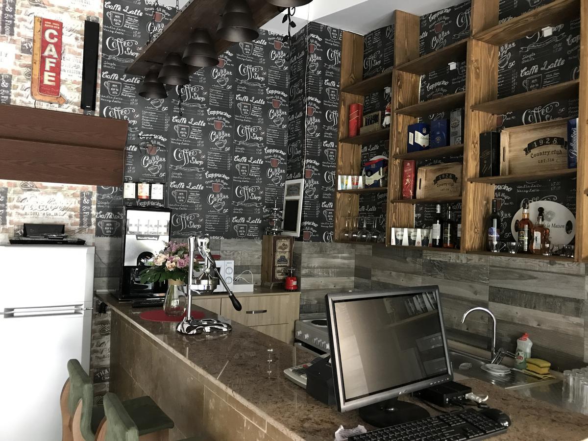 Villa Nina Hotel & Lounge Bar 스코페 외부 사진