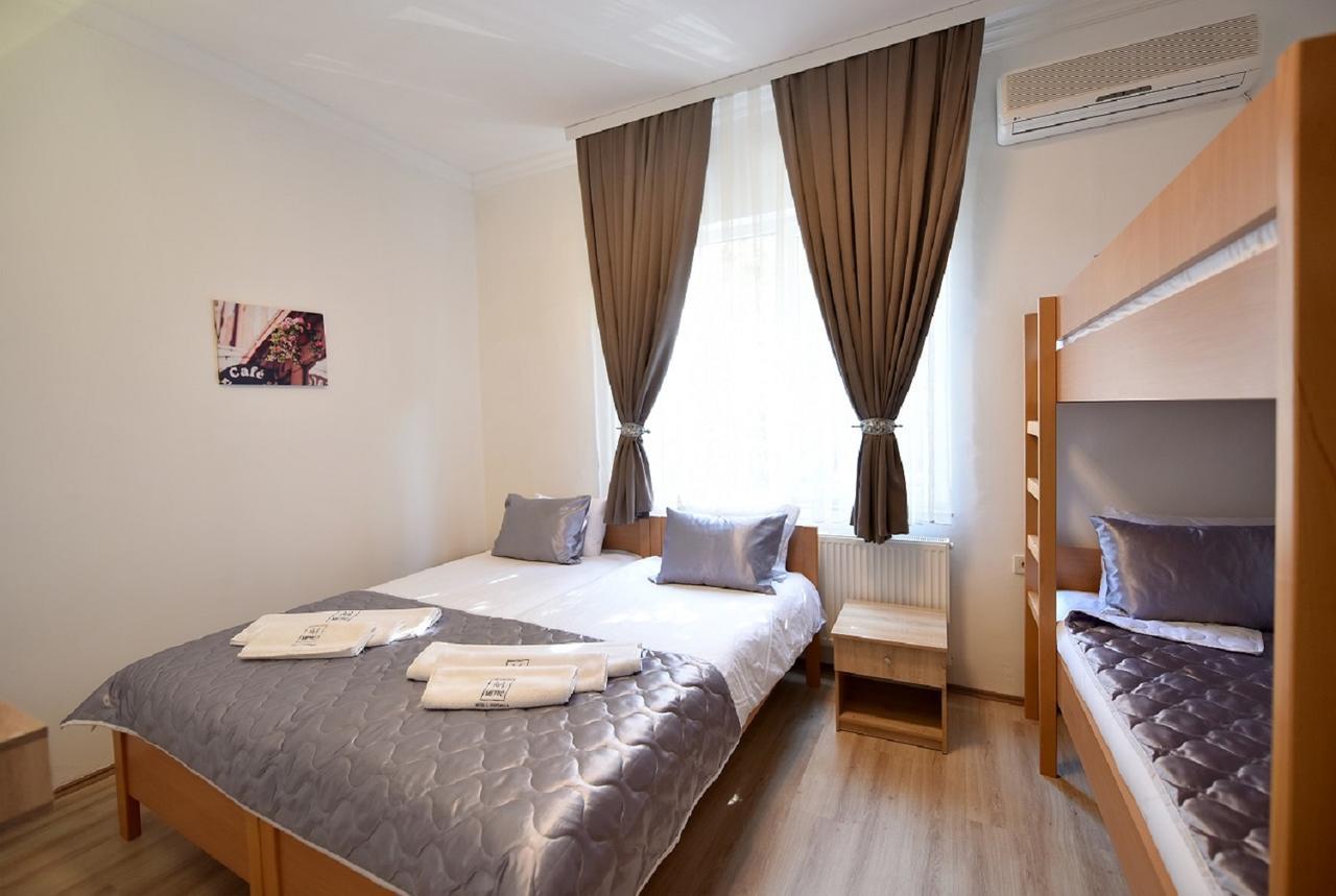 Villa Nina Hotel & Lounge Bar 스코페 외부 사진