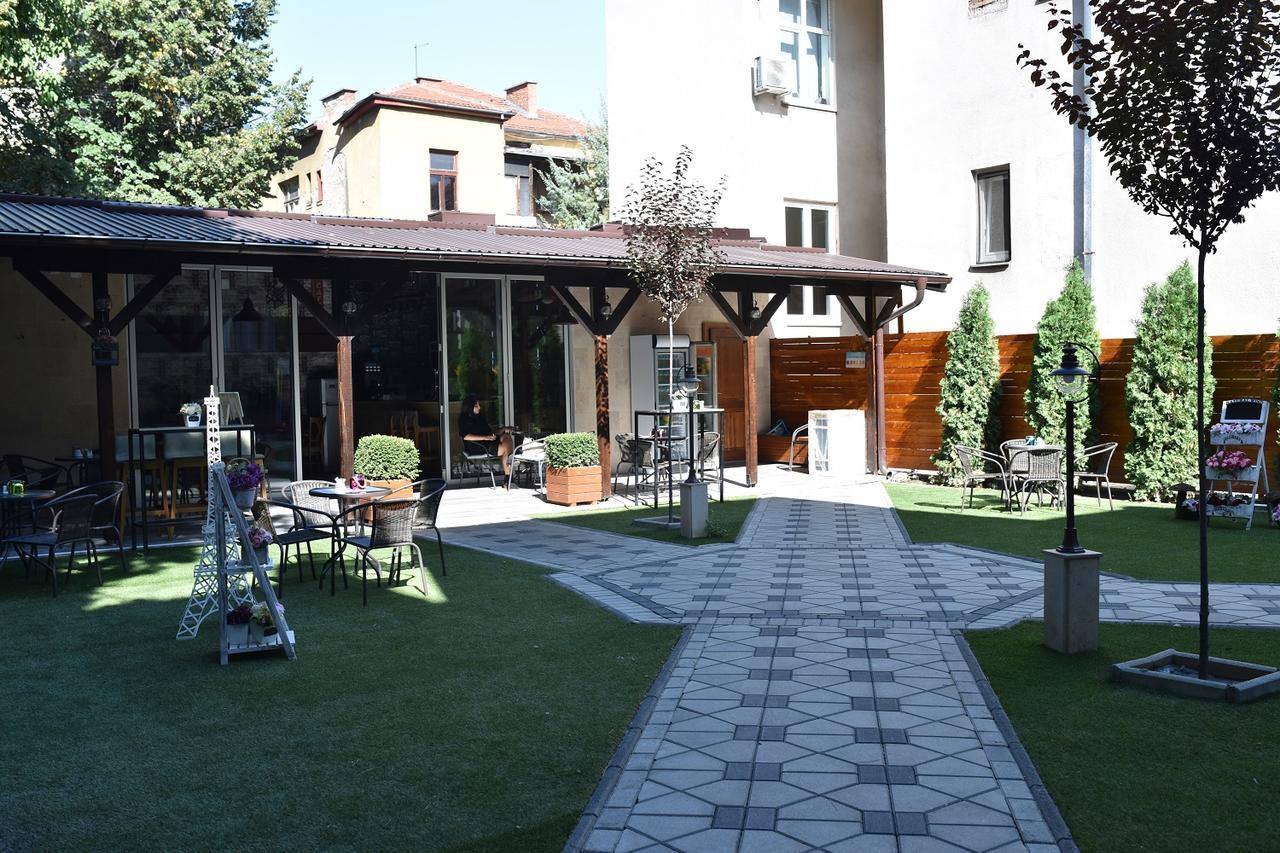 Villa Nina Hotel & Lounge Bar 스코페 외부 사진