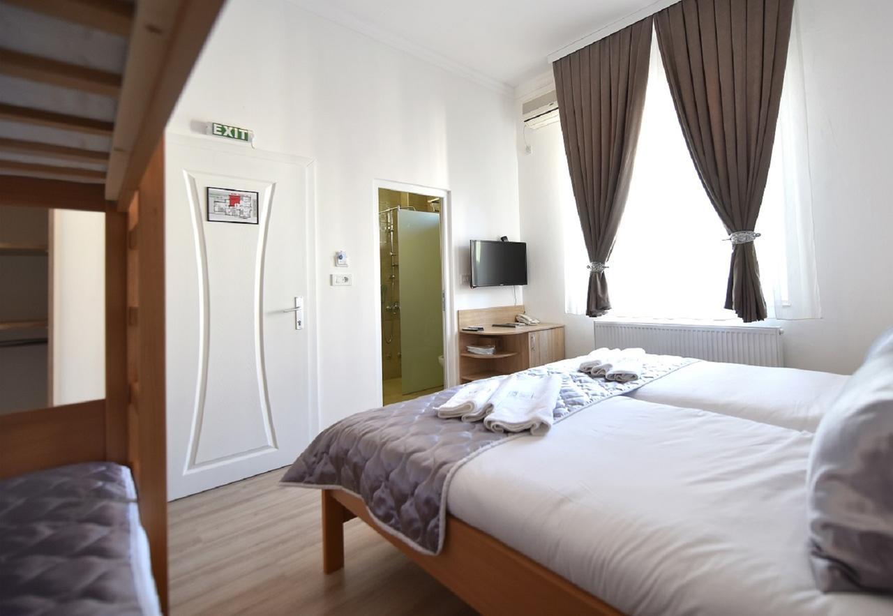 Villa Nina Hotel & Lounge Bar 스코페 외부 사진
