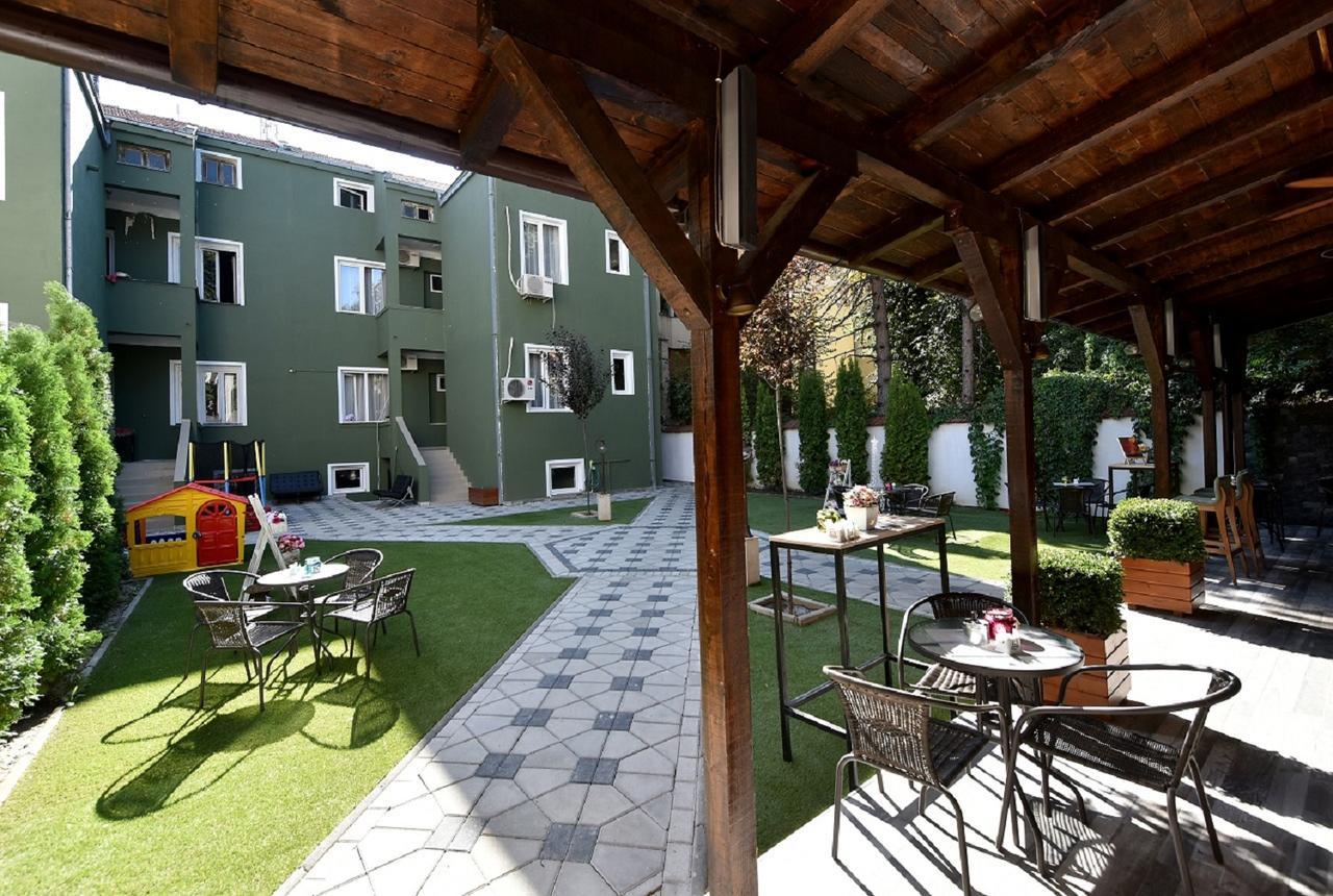 Villa Nina Hotel & Lounge Bar 스코페 외부 사진