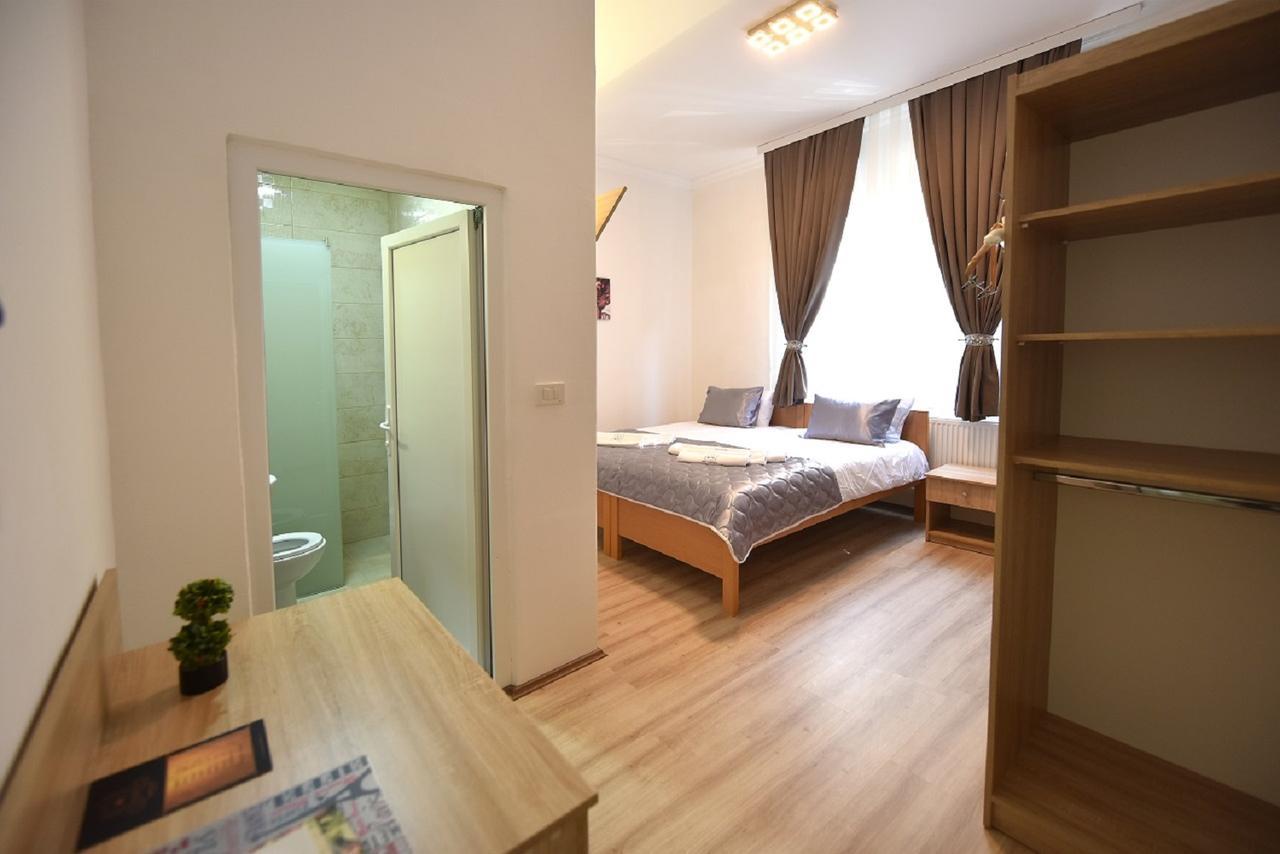 Villa Nina Hotel & Lounge Bar 스코페 외부 사진